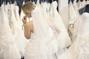 wedding_dress_shopping_tips